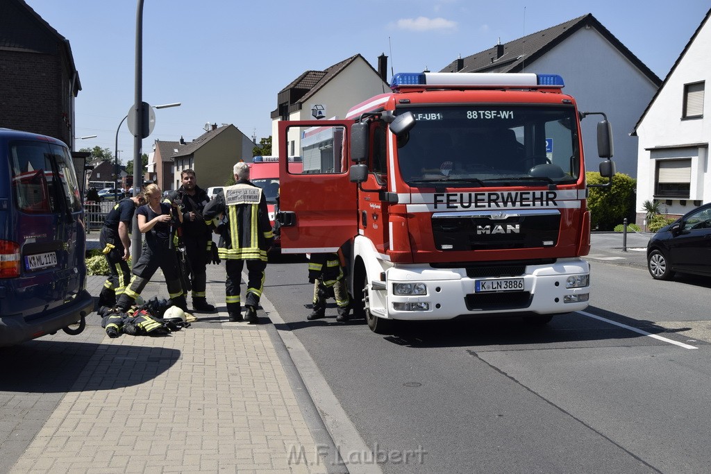 Feuer 1 Koeln Porz Grengel Waldstr P064.JPG - Miklos Laubert